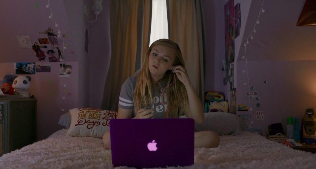 Eight Grade -  Kayla in her laptop